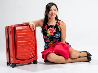 Playing against type: Hend Ayoub’s ‘Home? A Palestinian Woman’s Pursuit of Life, Liberty & Happiness’