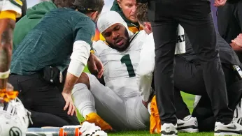 Packers Star Pass Rusher Micah Parsons Feared to Have Torn ACL